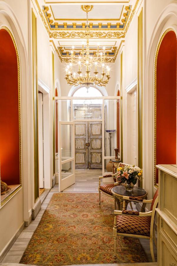 Palaiologos Luxury City Hotel Patras Exterior photo